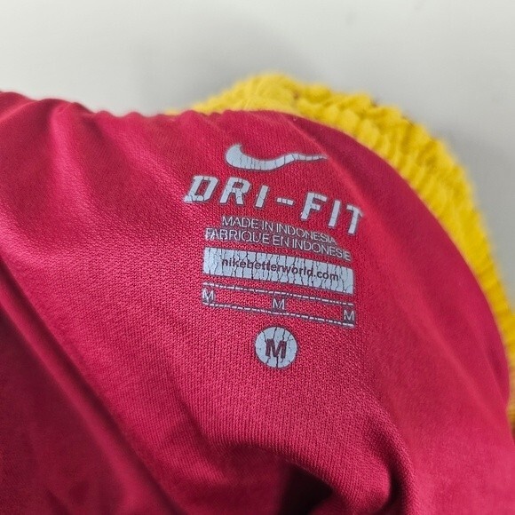 Nike Iowa state university shorts size medium - Picture 3 of 5